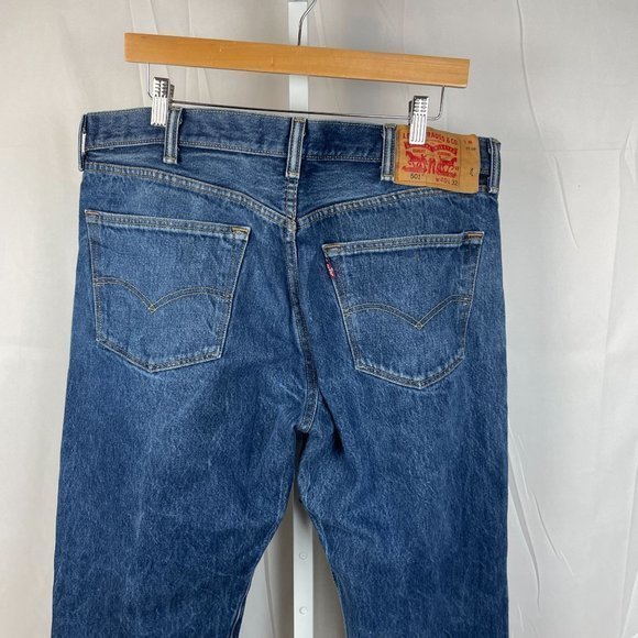 Mens Levi's 501 Button Fly Denim Tapered Leg Jeans 40x32 Actual 38x30 - Picture 4 of 8